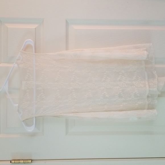 💕 VINTAGE LACE TOP 💕 - Picture 2 of 5